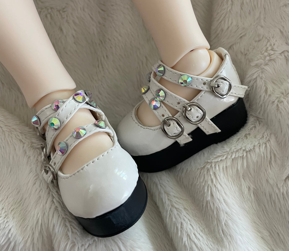 White Daisy Shoes